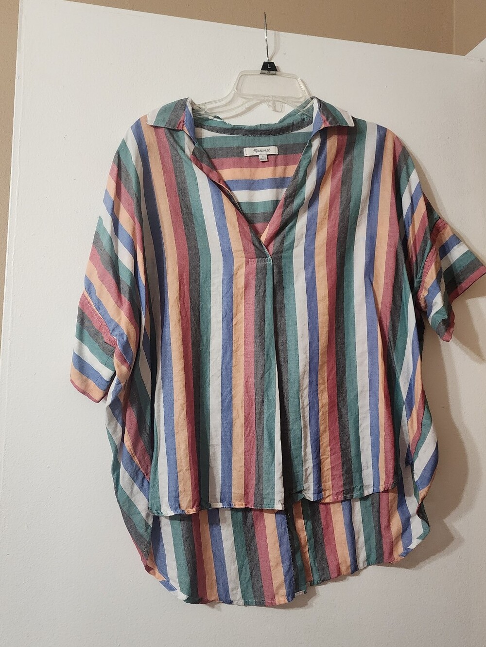 Relaxed Striped V-Neck Blouse - Multicolor